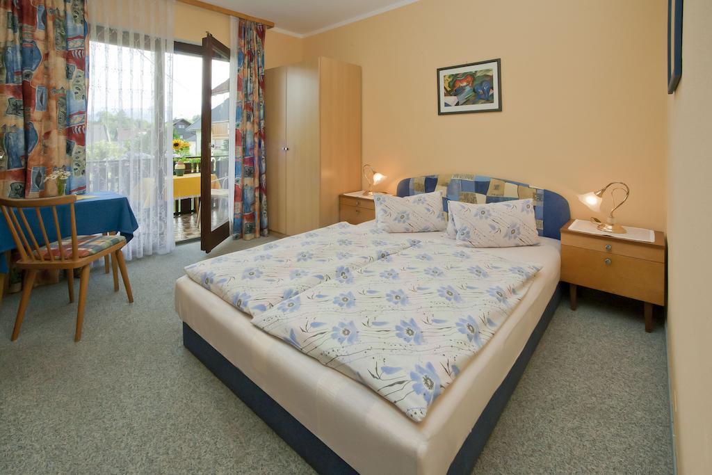 Haus Fischer Velden am Wörthersee Стая снимка